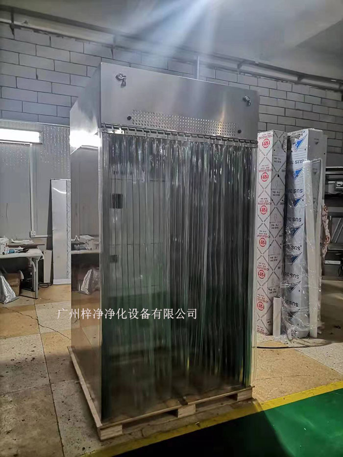 全部根據(jù)用戶要求定制非標(biāo)尺寸的稱量室。