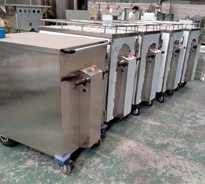 無菌物品電動運(yùn)送車又稱為無菌物品運(yùn)送車、無菌密封下送車、無菌物品回收車。